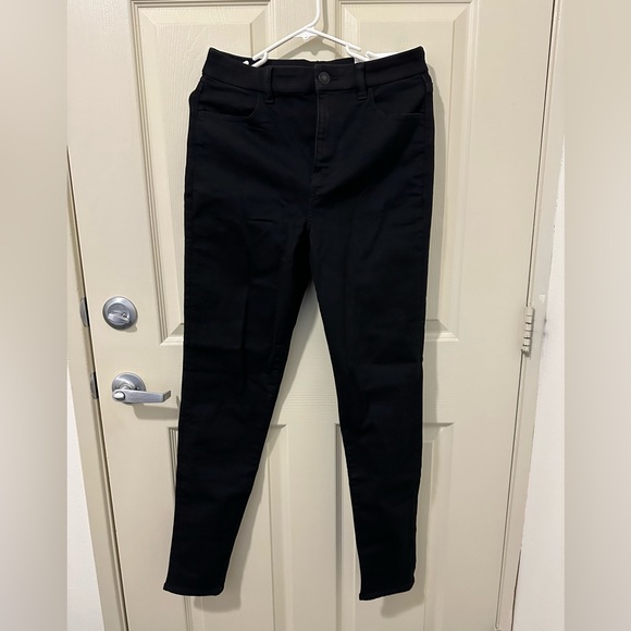 American Eagle Outfitters Denim - NWT American Eagle Curvy Hi-Rise Jeggings Size 10 Long